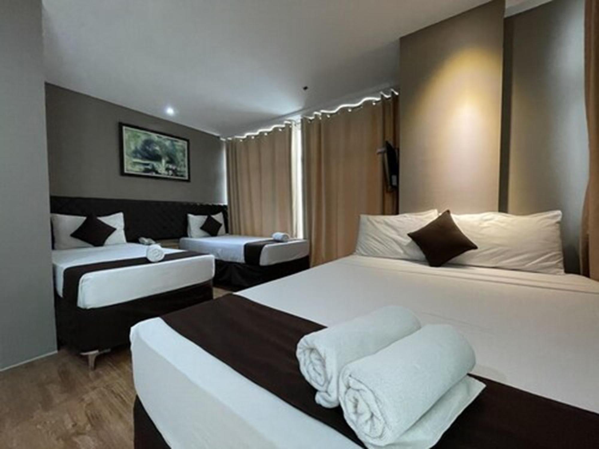 Cebu Capitol Central Hotel & Suites Powered By Cocotel الغرفة الصورة
