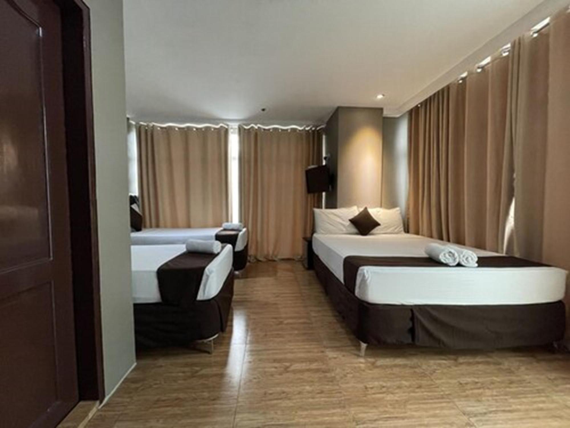 Cebu Capitol Central Hotel & Suites Powered By Cocotel الغرفة الصورة
